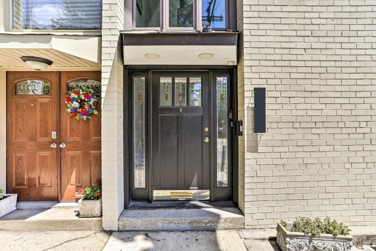 Philly Townhome With Private Patio And City Views فيلادلفيا المظهر الخارجي الصورة